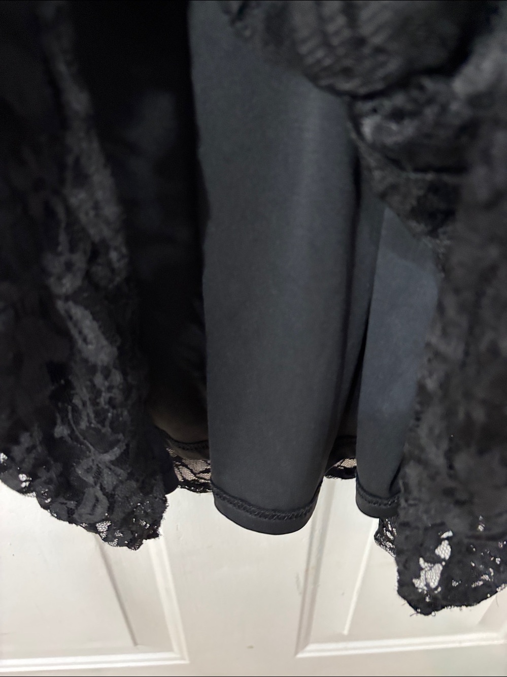 torrid Black Lace Maxi Dress - Picture 4 of 6